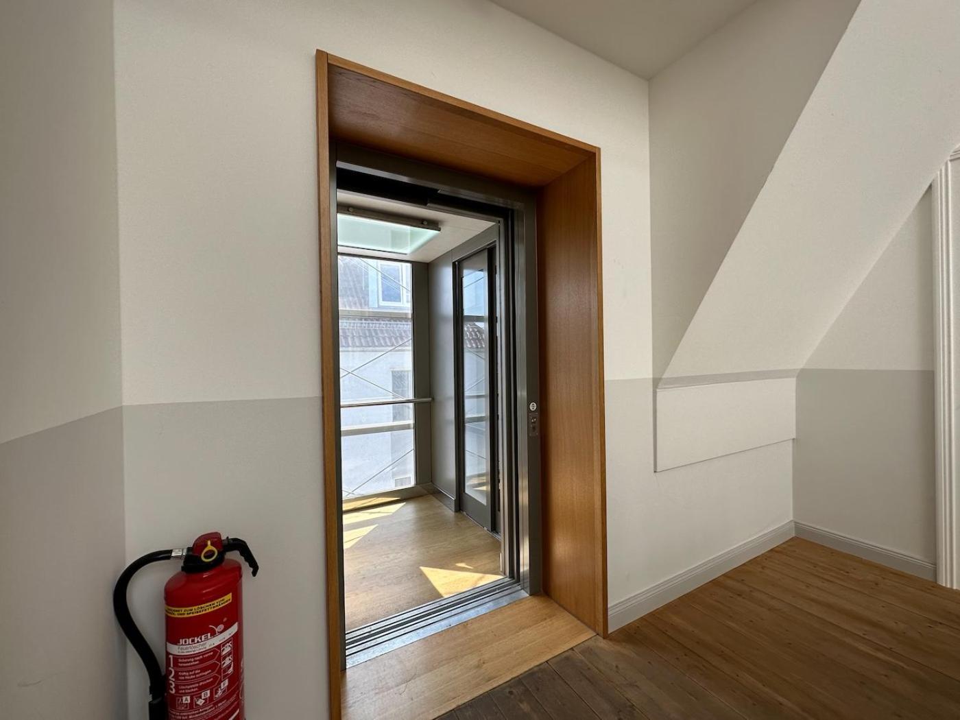דירות אוגסבורג Truly - Viel Platz Fuer Business & Familie - Modern, Garage, Fahrstuhl מראה חיצוני תמונה